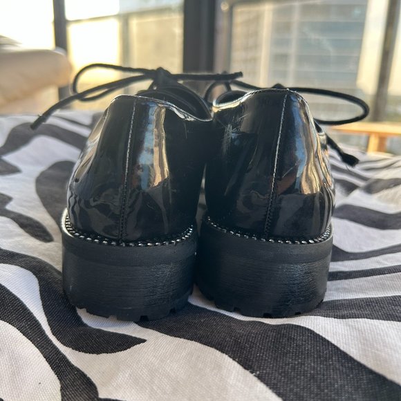 Josiny Shiny Black Oxford Shoes with Rhinestones - Picture 3 of 8